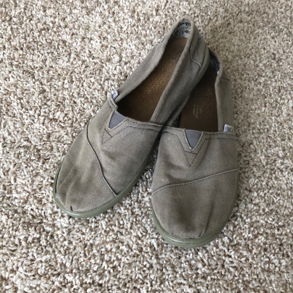TOMS-Youth